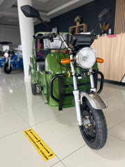 AMR 100, Triciclu electric, Basculabil, Fără Permis, 25 KM/H, Omologat RAR, 2300W, Carte RAR Gratuită