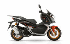 Scuter Benzina , REALE 125X, ABS, TCS, se conduce cu categoria B