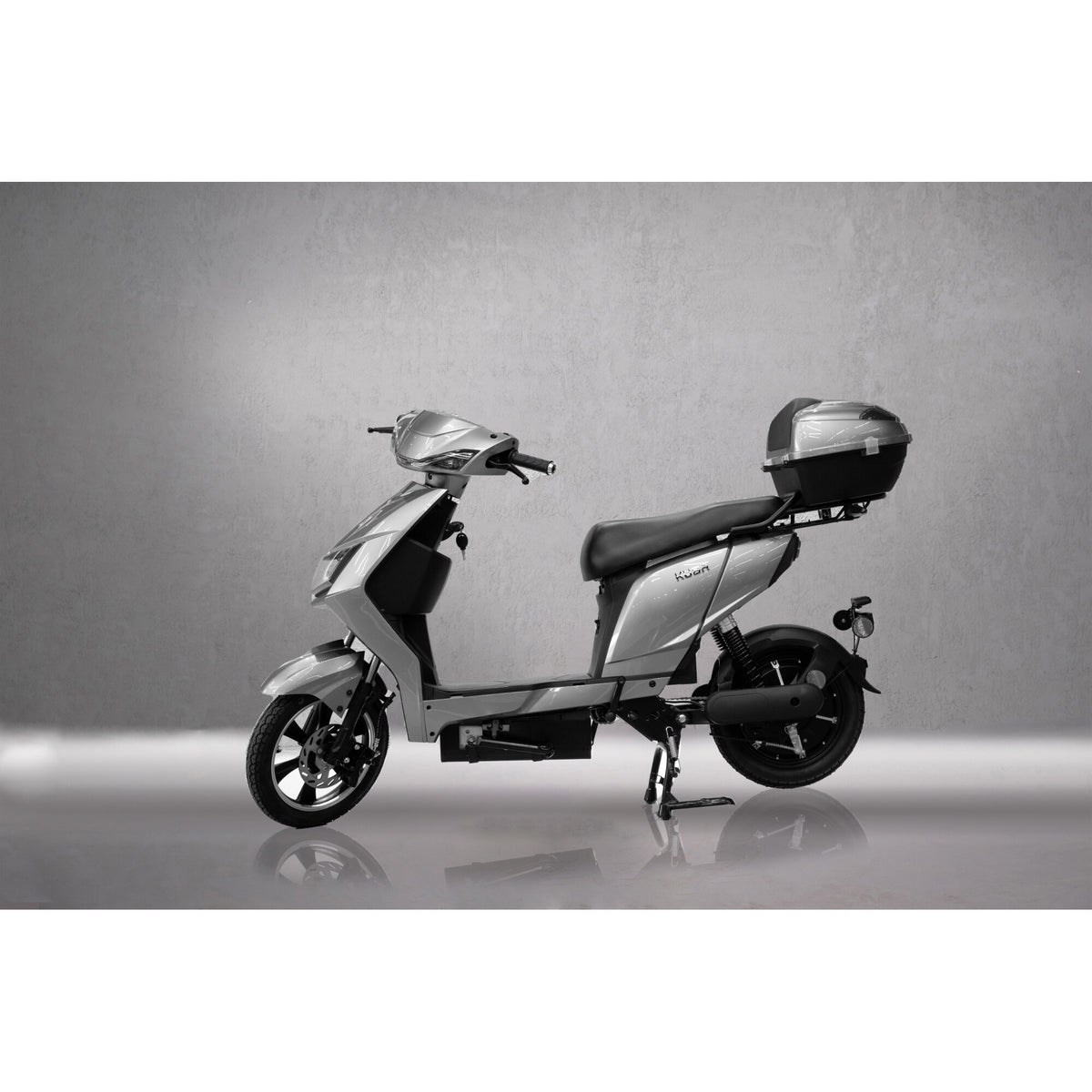 RKS Eco Rider MQ, scuter fara permis, echipat cu pedale, omologat RAR