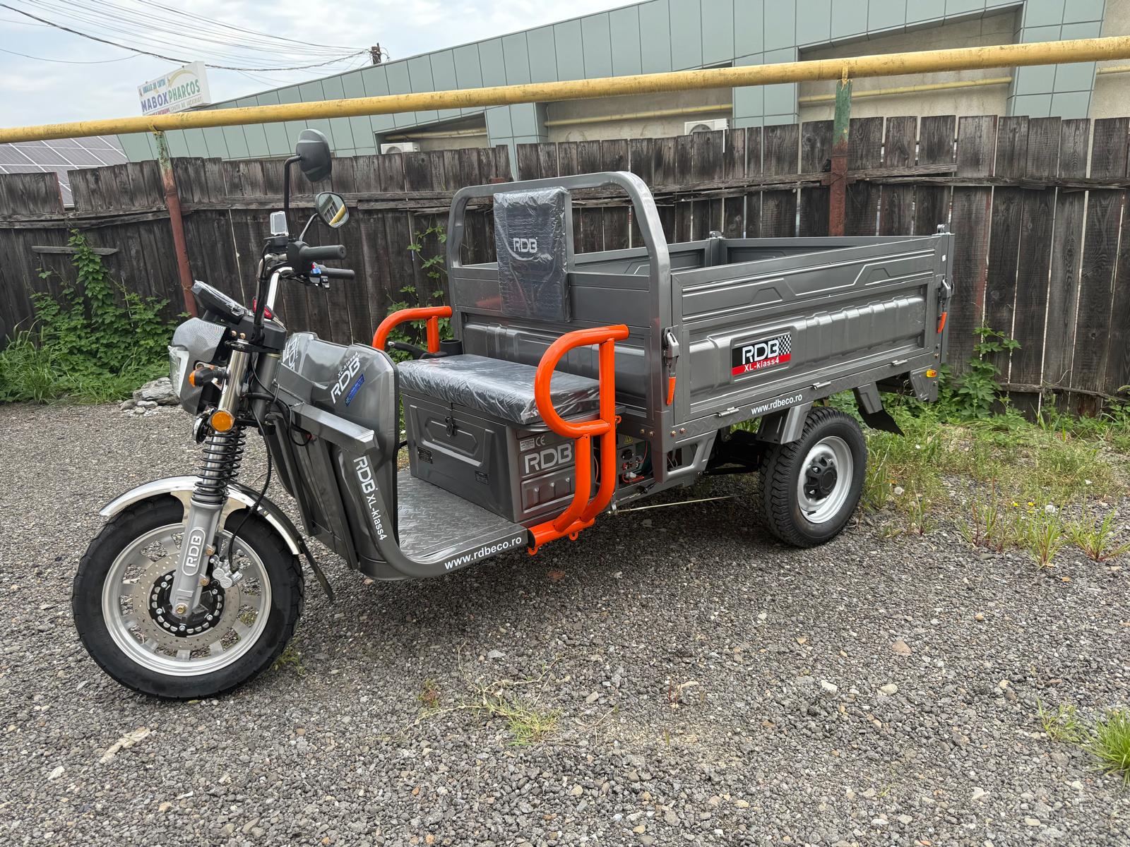 XL4, 4000W, triciclu electric cu benă XXL, basculabil, fără permis , BASCULARE HIDRAULICA