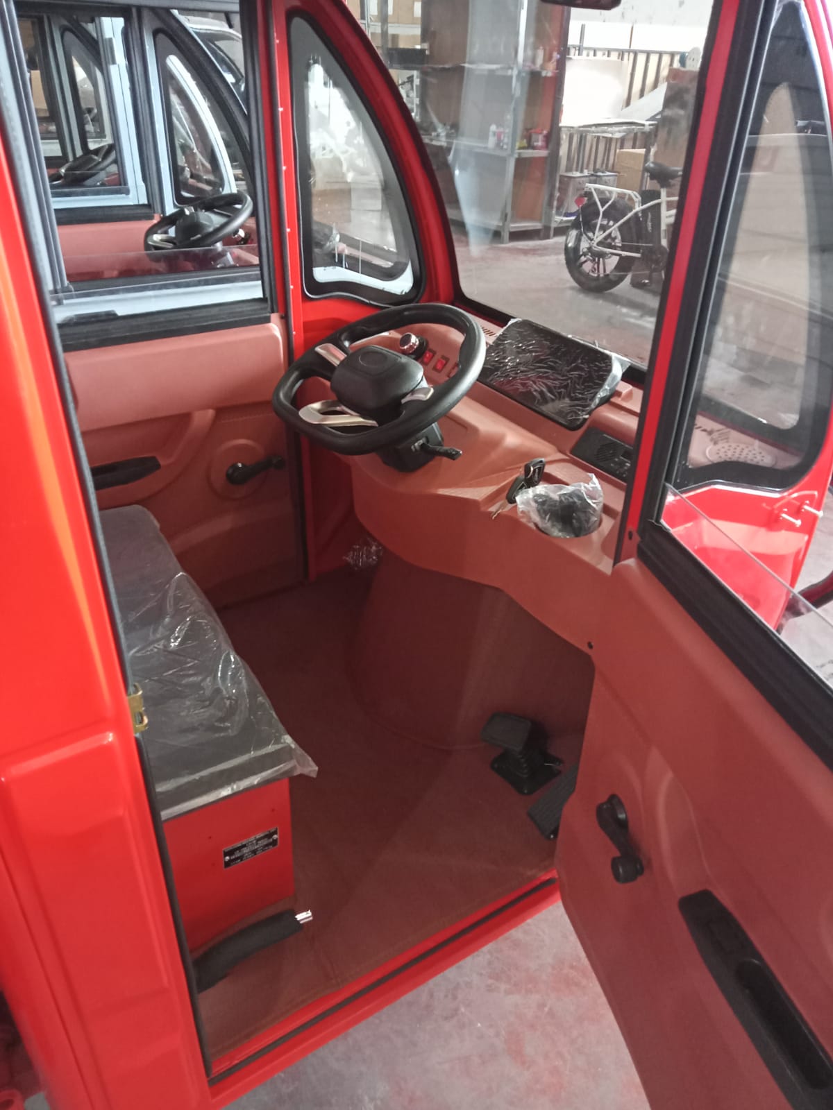 Kuba Skyvan, 25km/h, Fara Permis, Model 2026, 3000W, autonomie max 70 km