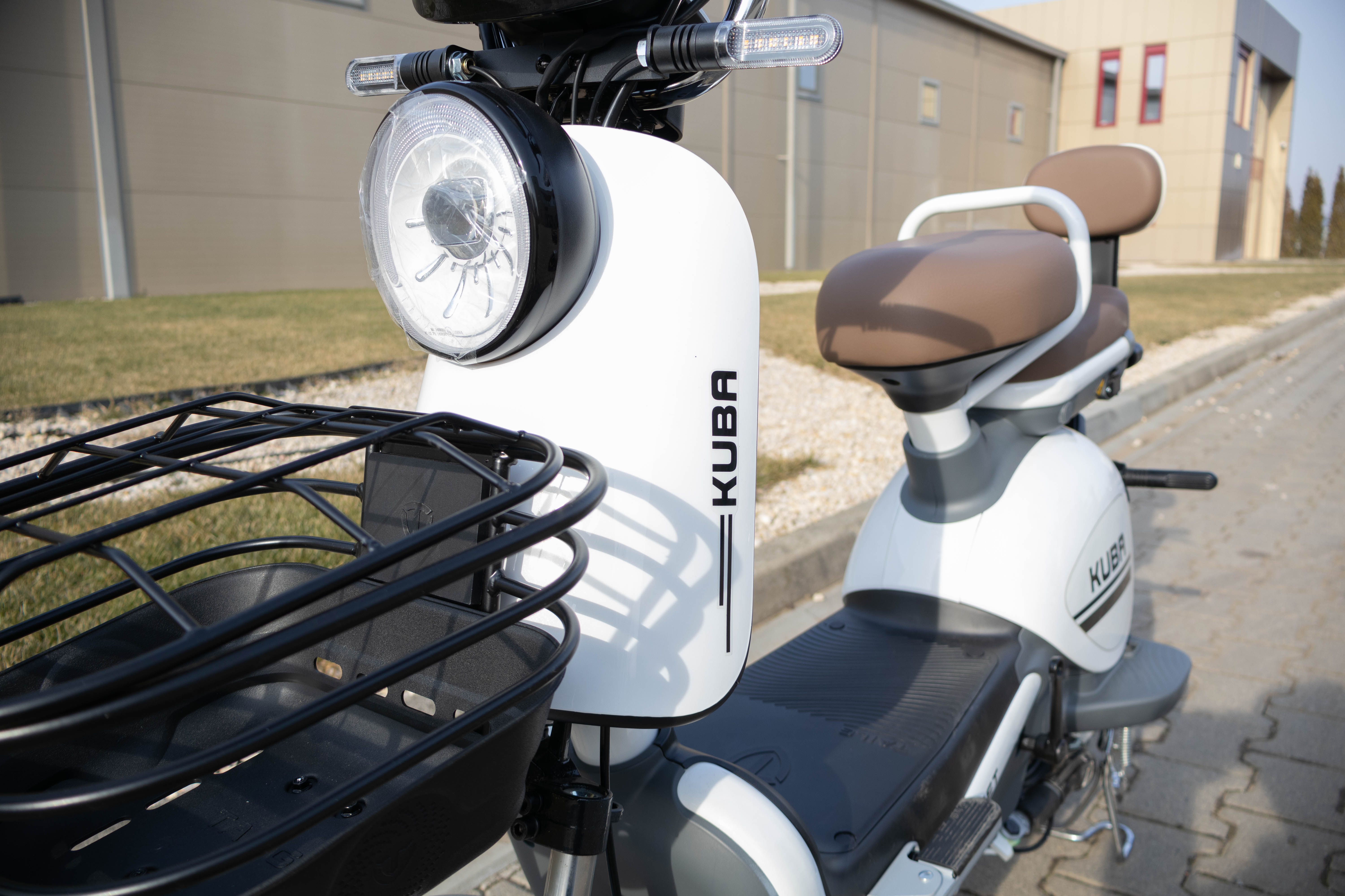 Kuba Sweet , Scuter Electric fara permis, Omologat RAR