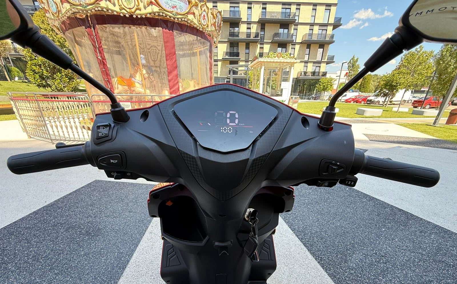Kuba MT3 Pro X, 3000W, 72V, Fara permis, Omologat RAR, Alarma, Autonomie max 100 KM