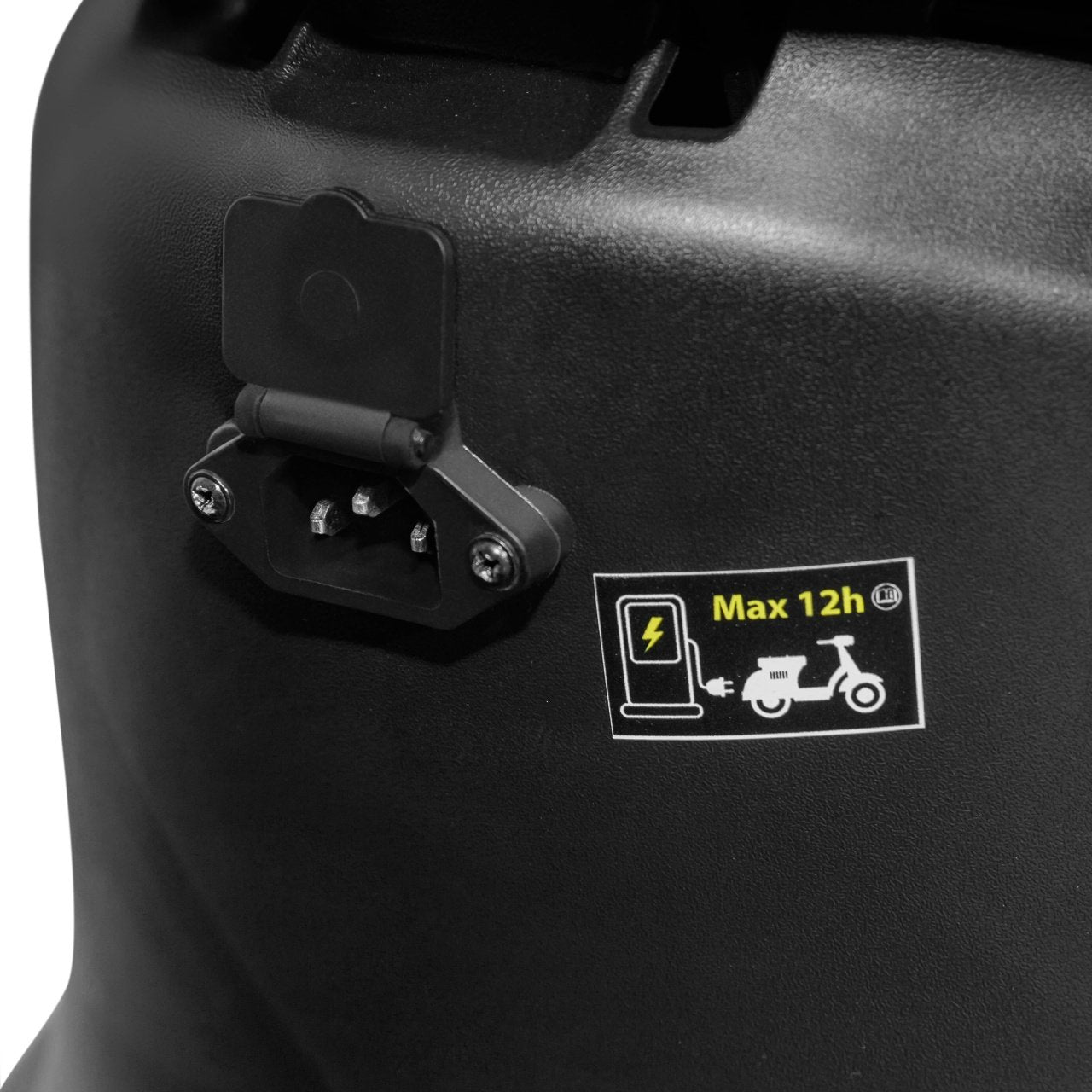 Scuter Electric Voltarom VS2, 2000W, fara permis